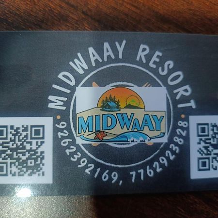 Midwaay Resort Patratu エクステリア 写真